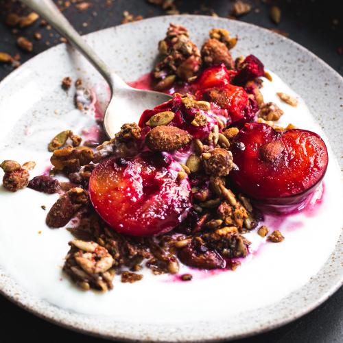 breakfast idea walnut maple plum hemp gluten free bowl something to crowabout2 002