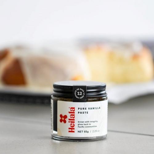 2019 heilala vanilla paste 65 with rolls kiwi importer