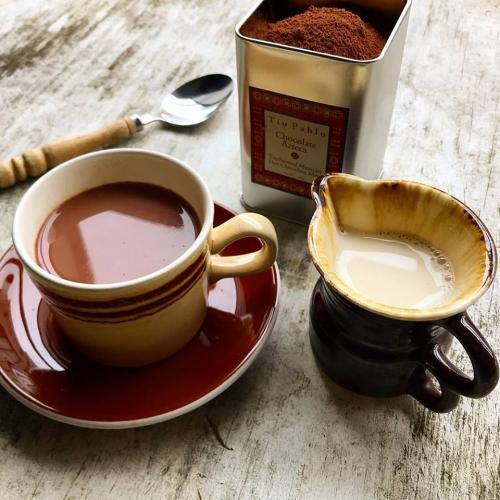 hot chocolate with almond milk