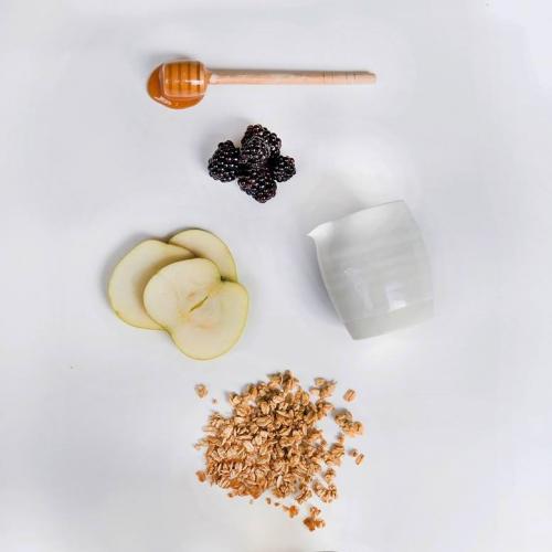 tahi manuka honey and fruit breakfast 3